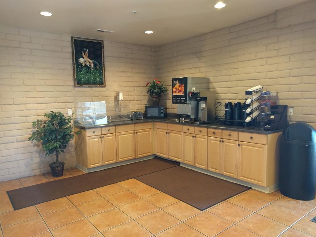 America'S Best Value Inn & Suites แกลลัพ ภายนอก รูปภาพ